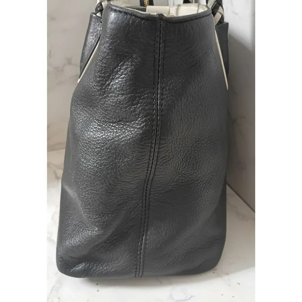 KATE SPADE Woods Drive Bodie Black Pebbled Leather Crossbody w/ Cat Charm